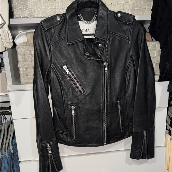 Doma Women's Black Genuine Leather Biker Jacket